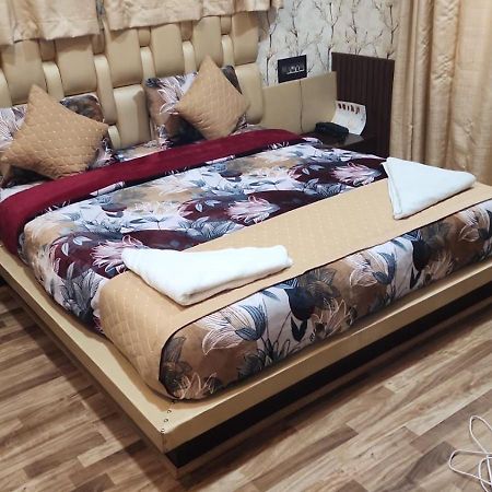 Hotel The Casa Srinagar  Luaran gambar